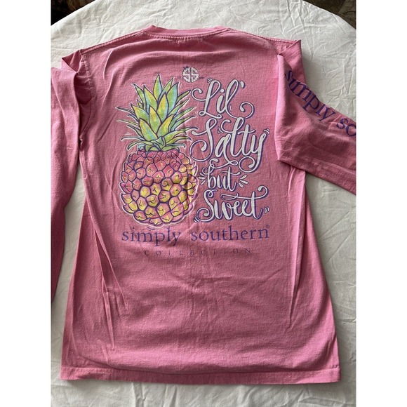 SIMPLY SOUTHERN "Lil Salty but Sweet" Pineapple Pink Small T-shirt Long Sleeve - Picture 10 of 11